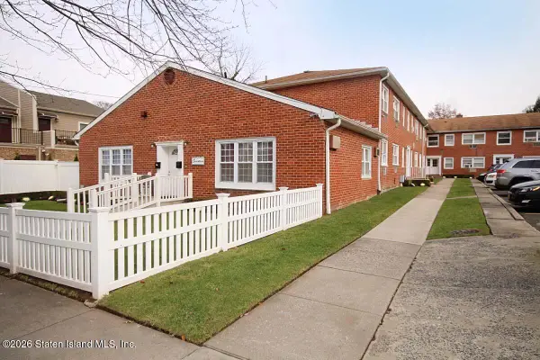 17-25 Sheraden Avenue, Staten Island, NY 10314