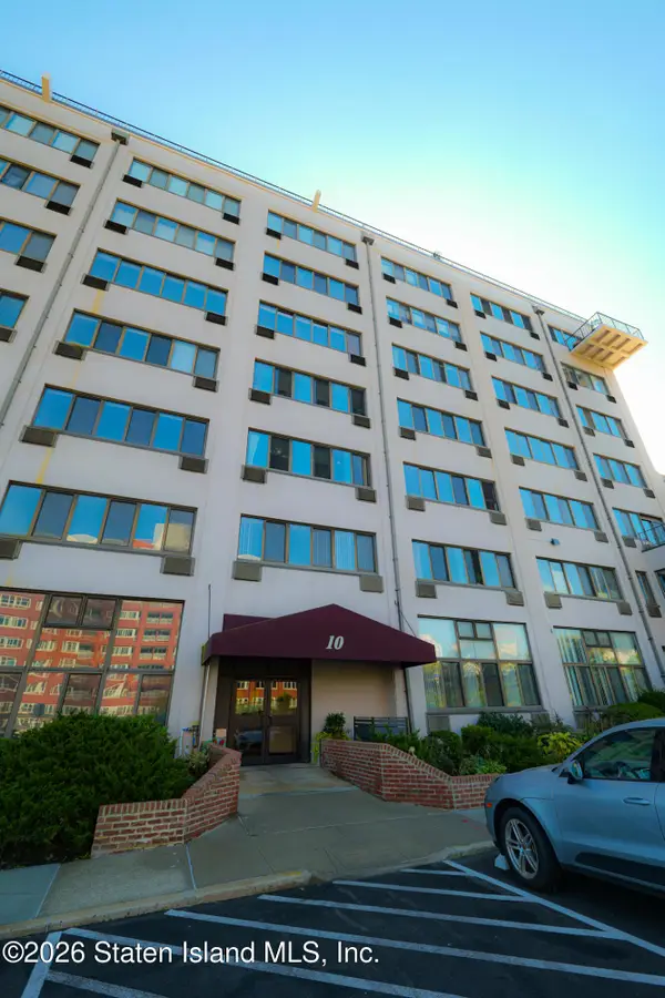 10 Bay Street Landing #4g, Staten Island, NY 10301