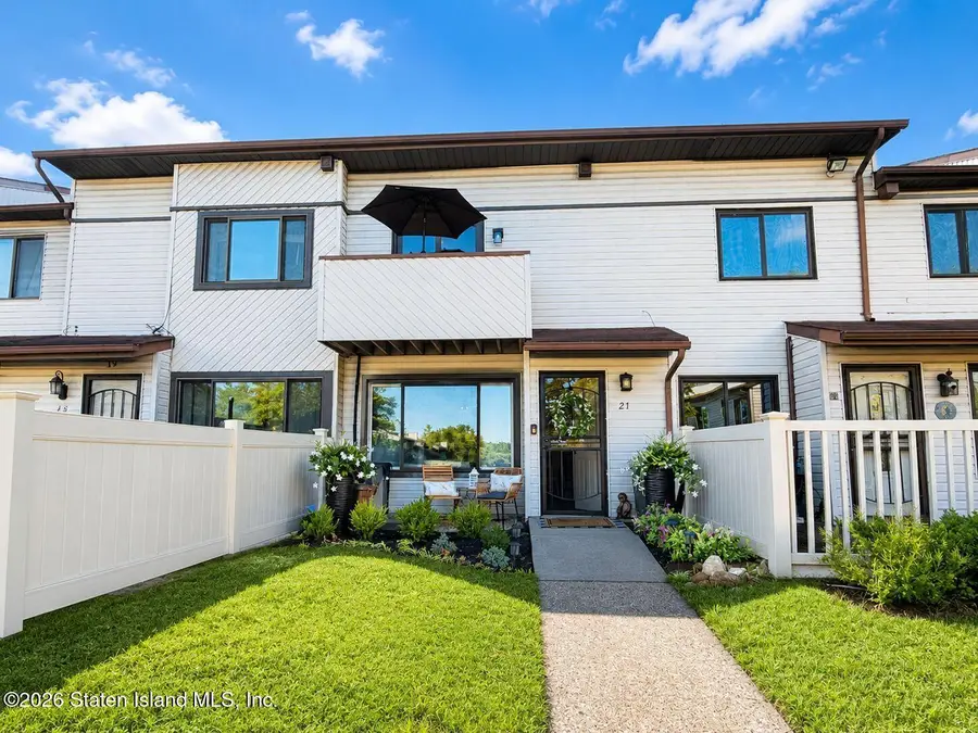 21 Wolkoff Lane, Staten Island, NY 10303 - #2