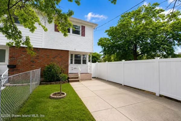 4 Xenia Street, Staten Island, NY 10305