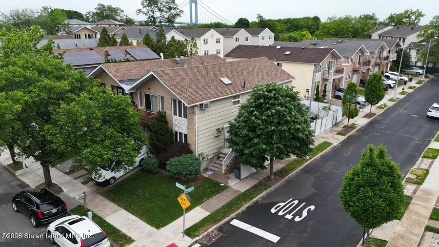 332 Saint Johns Avenue, Staten Island, NY 10305 - #3
