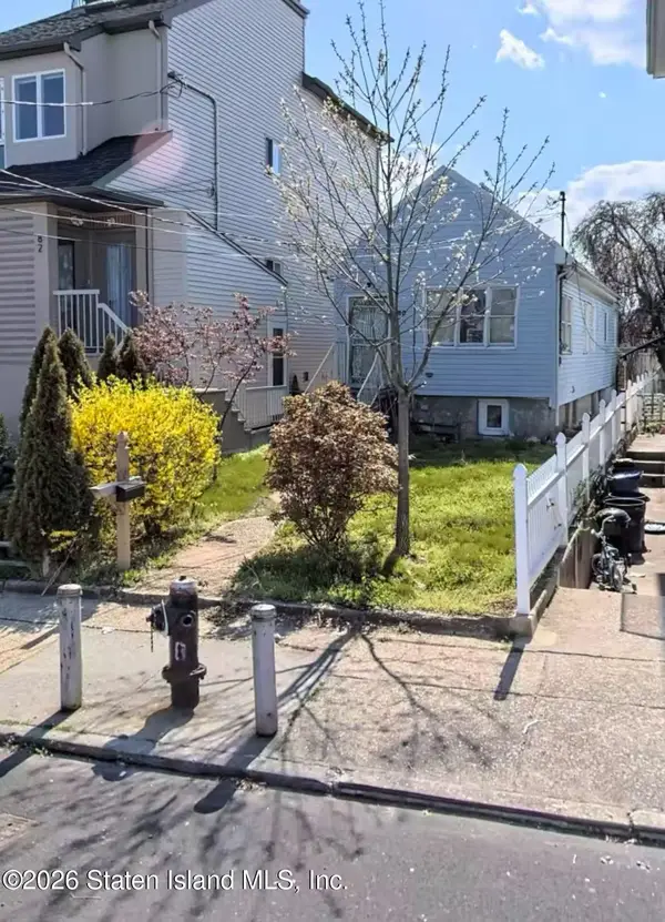 80 Jackson Avenue, Staten Island, NY 10305