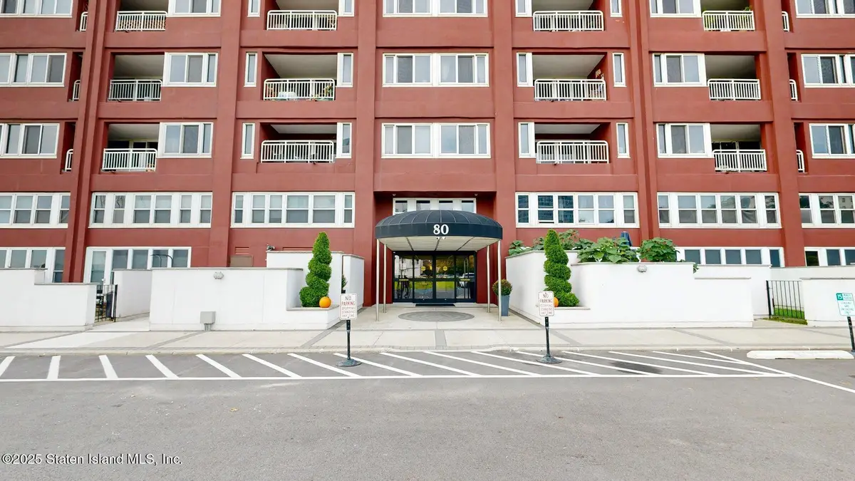 80 Bay St Landing #Ph1l, Staten Island, NY 10301 - #1