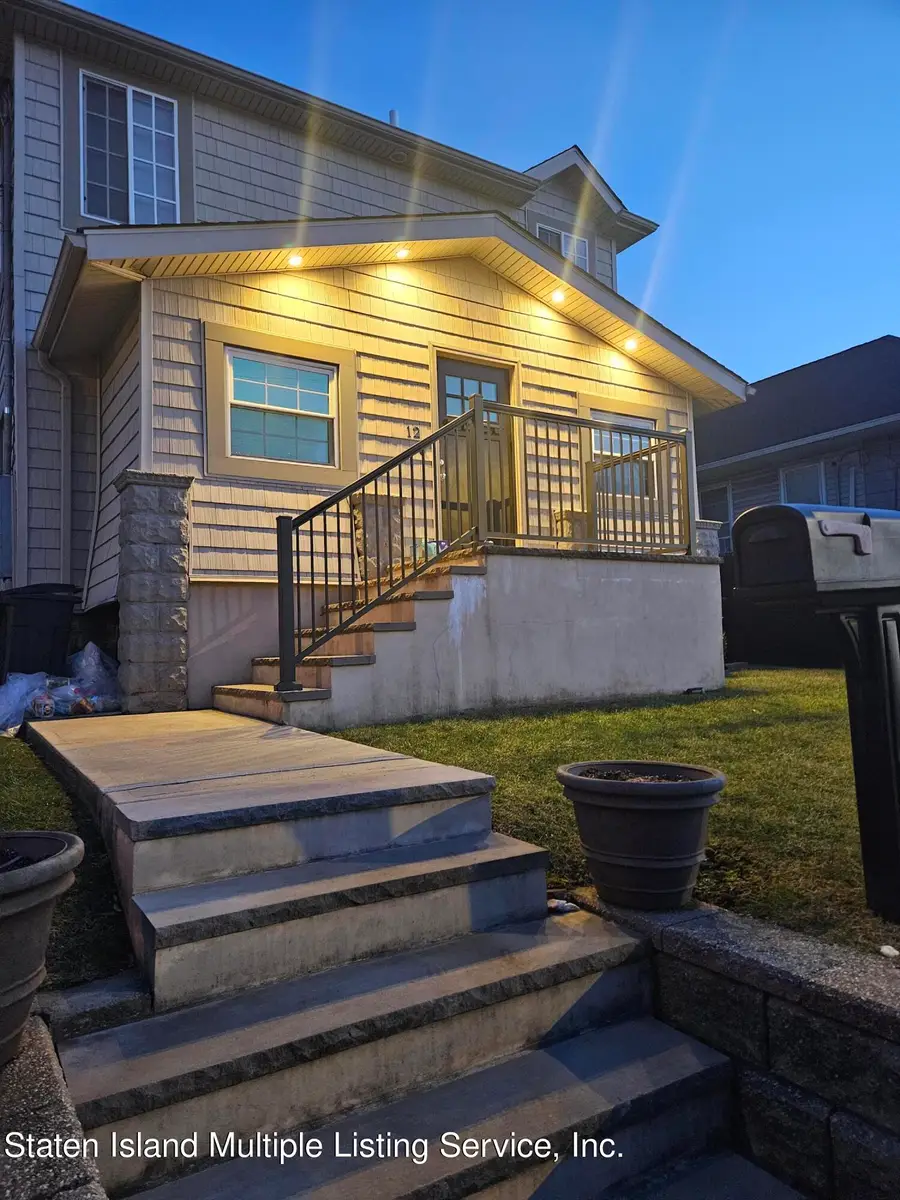 12 Oswego Street, Staten Island, NY 10301 - #2