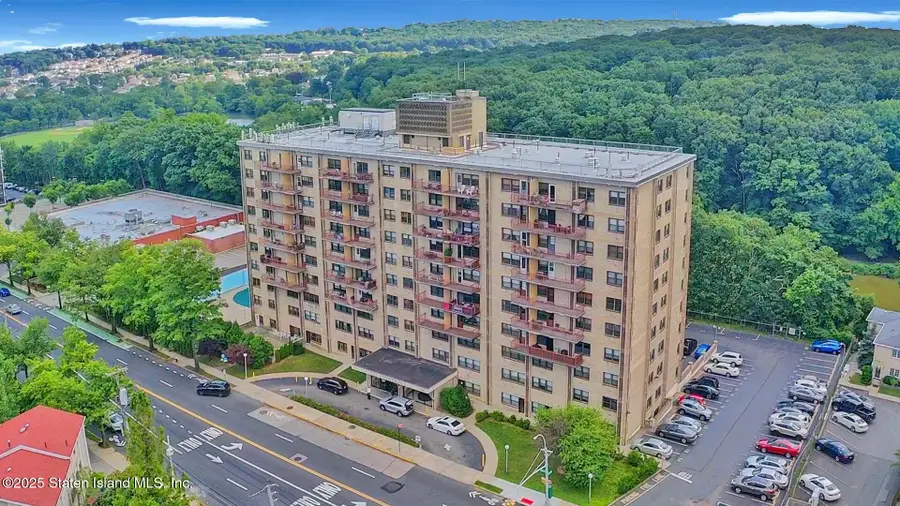 1000 Clove Road #L-p, Staten Island, NY 10301 - #2