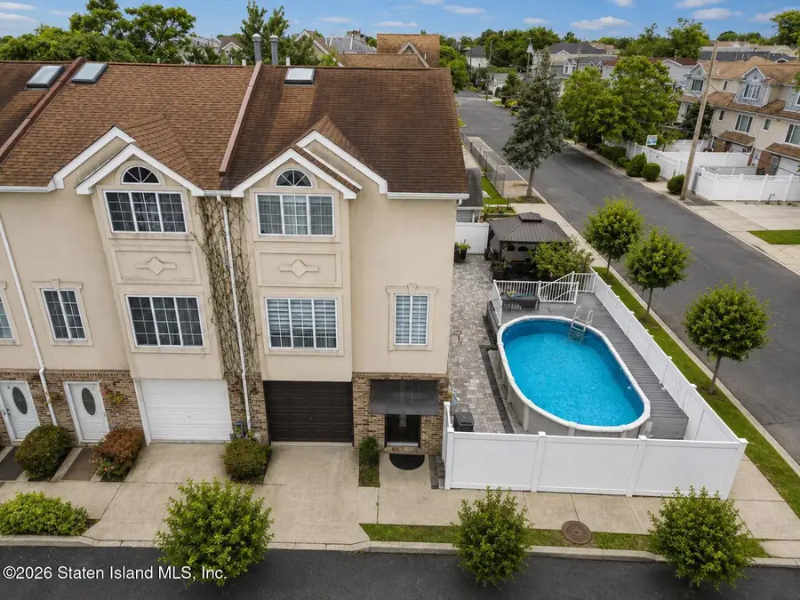 12 Jason Court, Staten Island, NY 10306 - #2