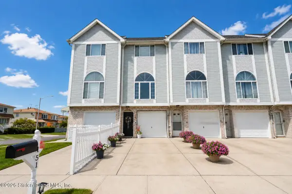 151 Crossfield Avenue, Staten Island, NY 10312