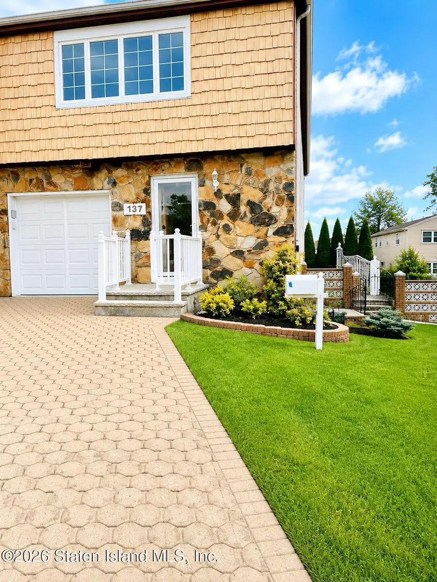 137 Serrell Avenue, Staten Island, NY 10312 - #3