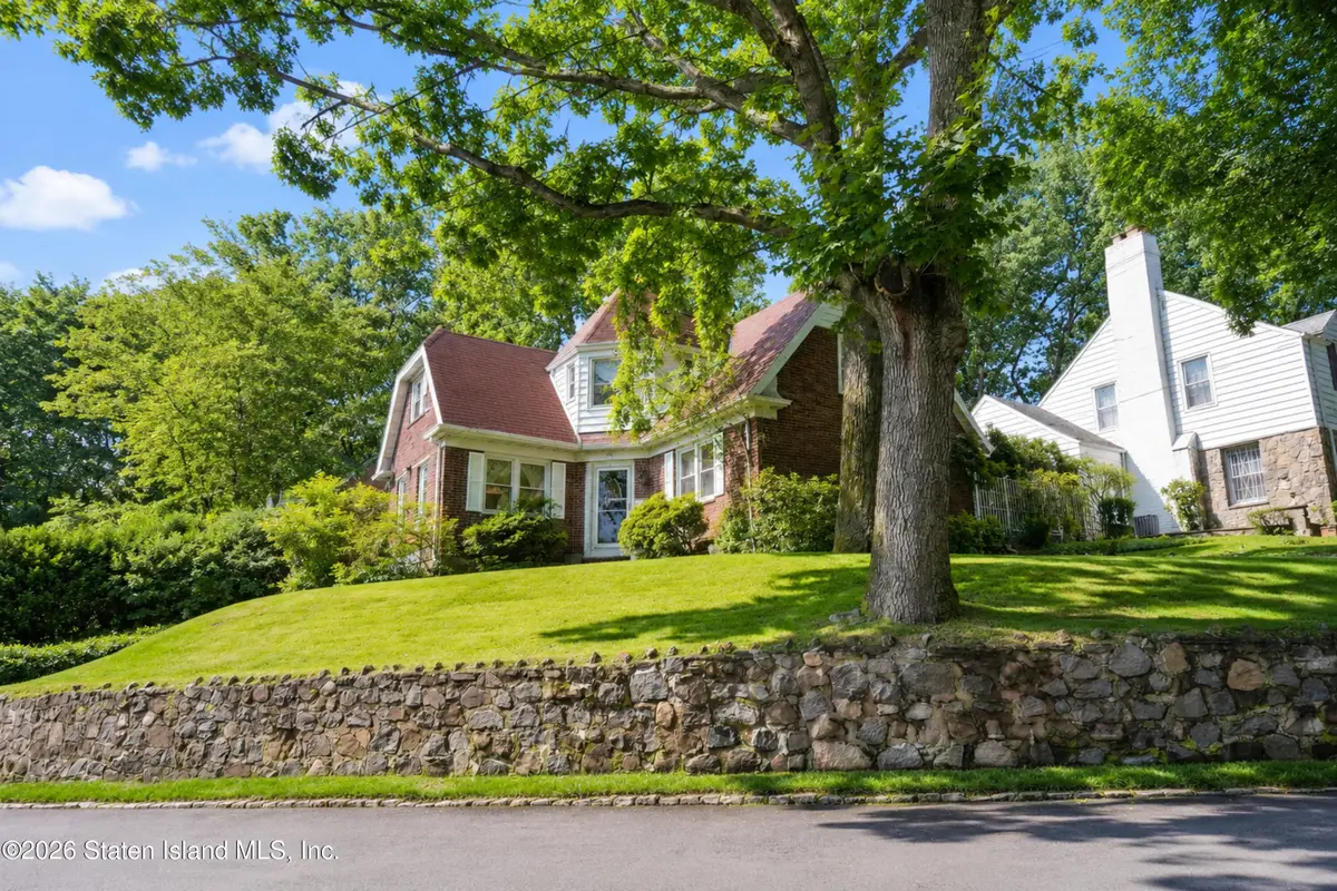 34 Holsman Road, Staten Island, NY 10301 - #1