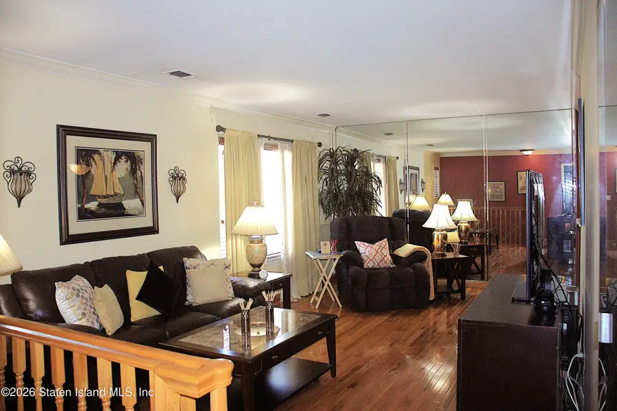 154 Gervil Street, Staten Island, NY 10309 - #2