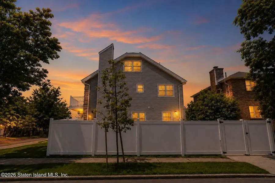 3 Oceanview Avenue, Staten Island, NY 10312 - #3