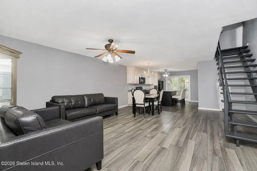 76 Belmar Drive W, Staten Island, NY 10314 - #3