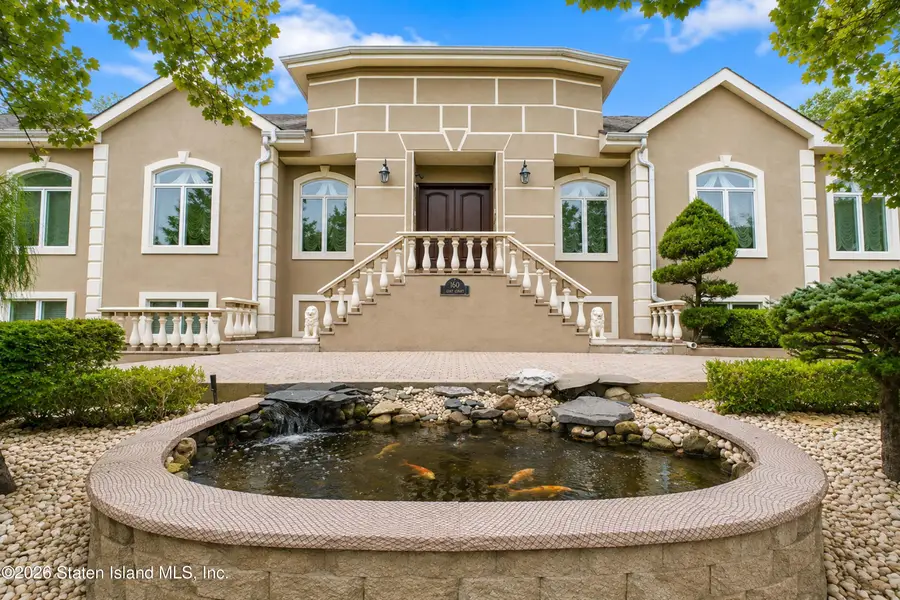 160 Goff Avenue, Staten Island, NY 10309 - #3