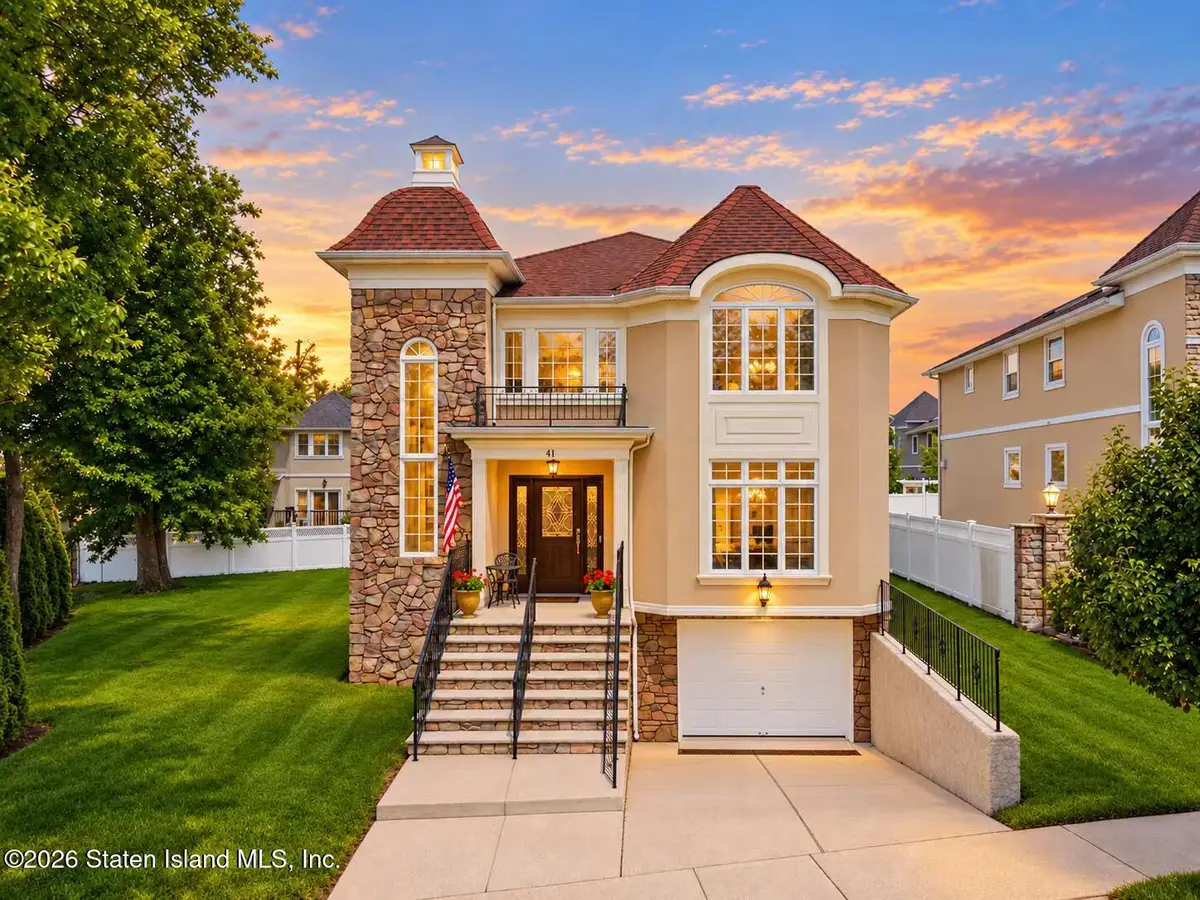 41 Saint Edward Lane, Staten Island, NY 10309 - #1
