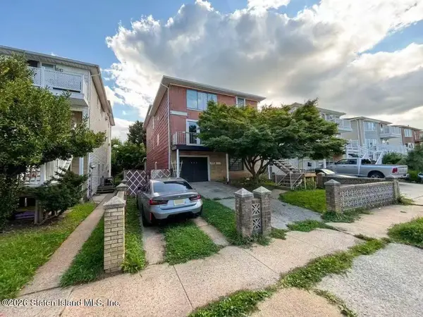 454 Jefferson Avenue, Staten Island, NY 10306
