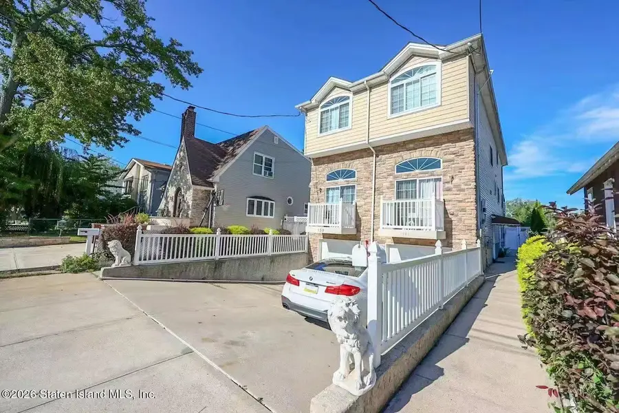 139 Whitman Avenue, Staten Island, NY 10308 - #2
