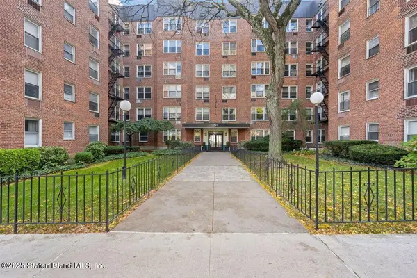 50 Fort Place #B4b, Staten Island, NY 10301