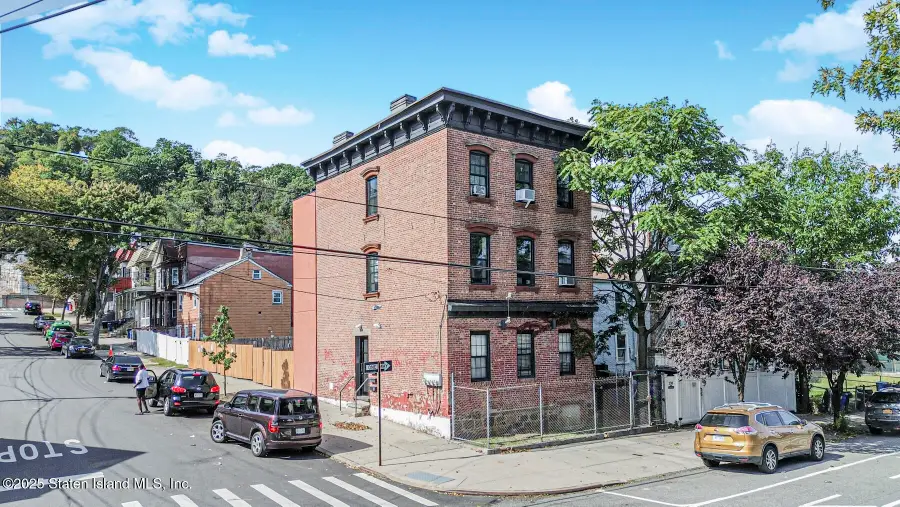 242 Targee Street, Staten Island, NY 10304 - #3