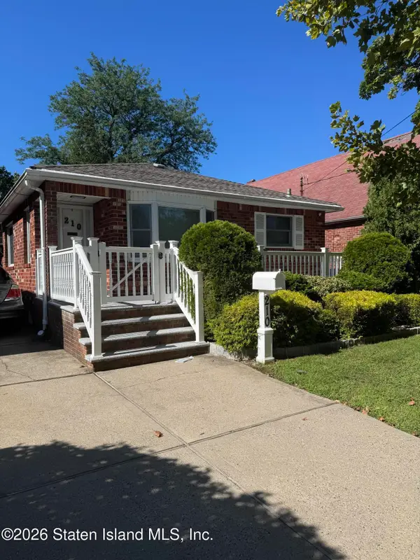 210 Allison Avenue, Staten Island, NY 10306