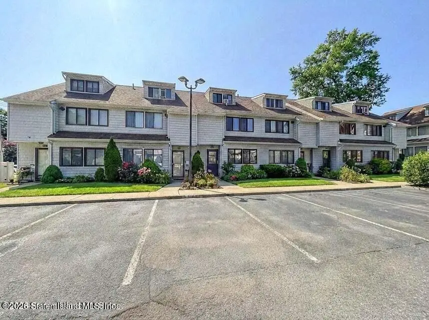 291 Signs Road #D, Staten Island, NY 10314 - #2