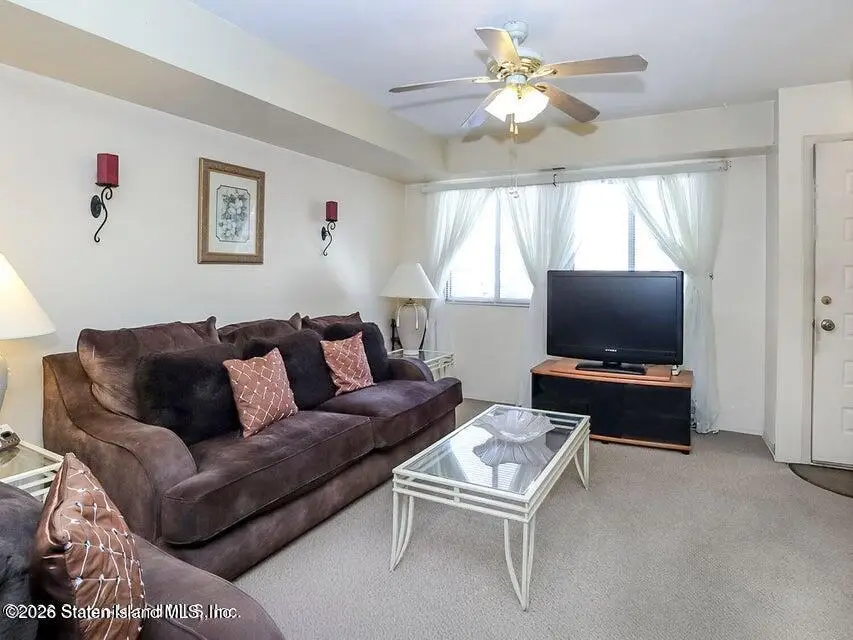 291 Signs Road #D, Staten Island, NY 10314 - #3