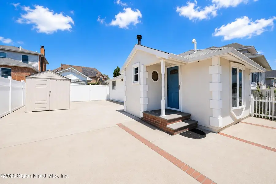 21 Seafoam Street, Staten Island, NY 10306 - #3