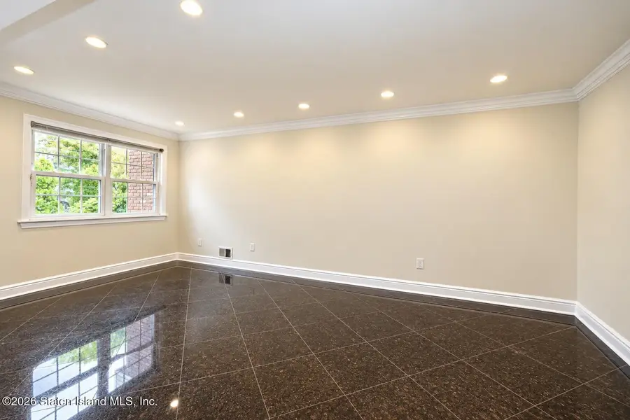 6 Revere Lane #D, Staten Island, NY 10306 - #2
