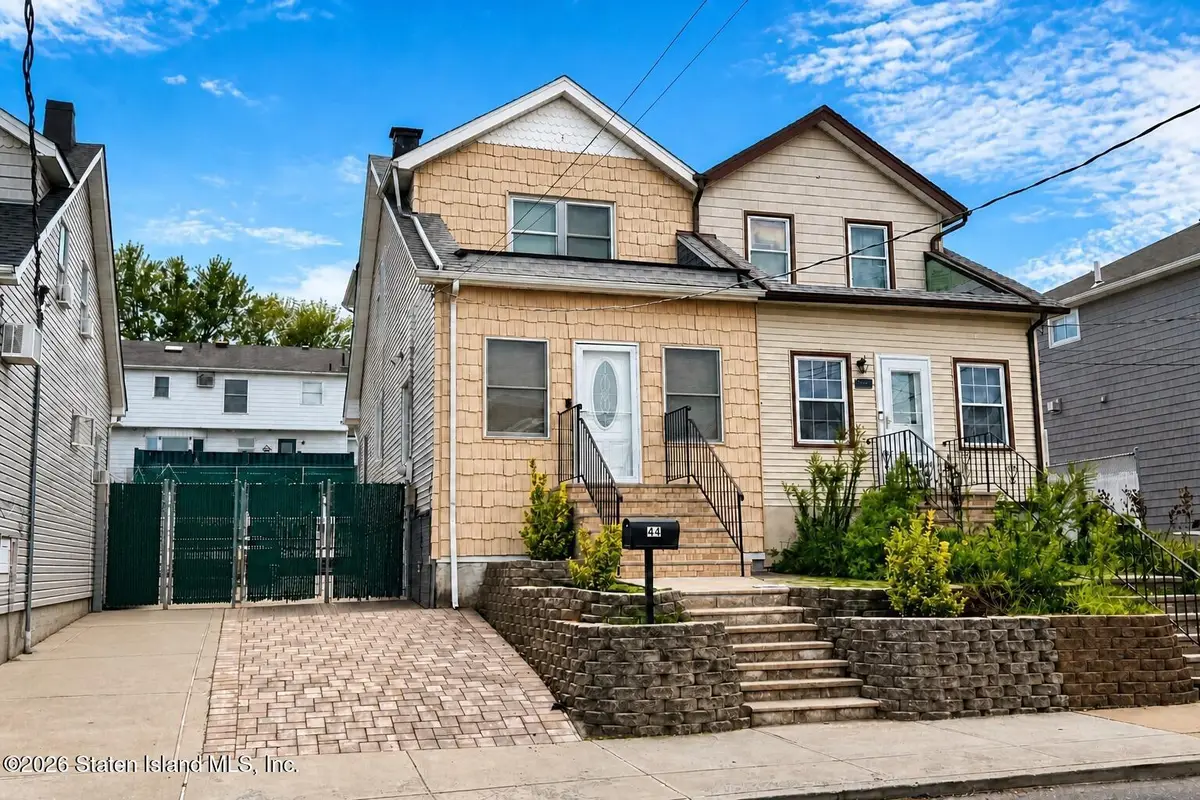 44 Parker Street, Staten Island, NY 10307 - #1
