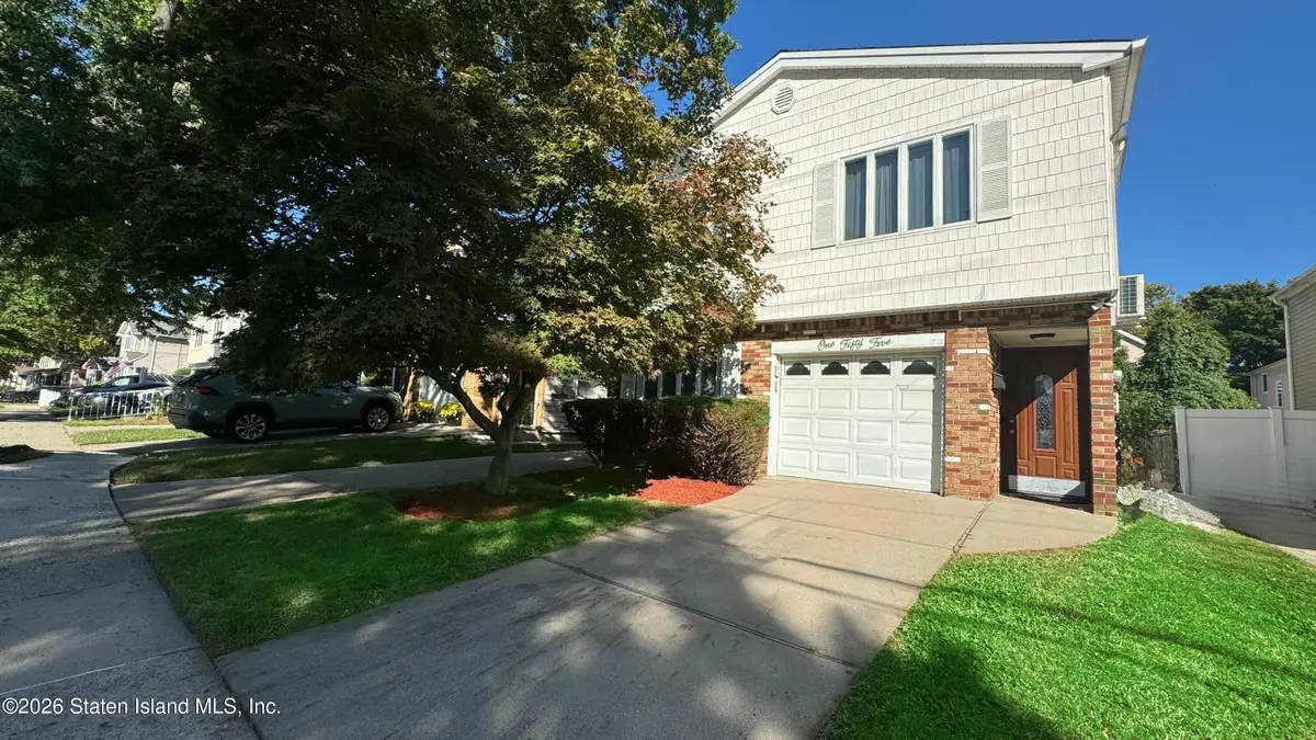 155 Woodbine Avenue, Staten Island, NY 10314 - #1