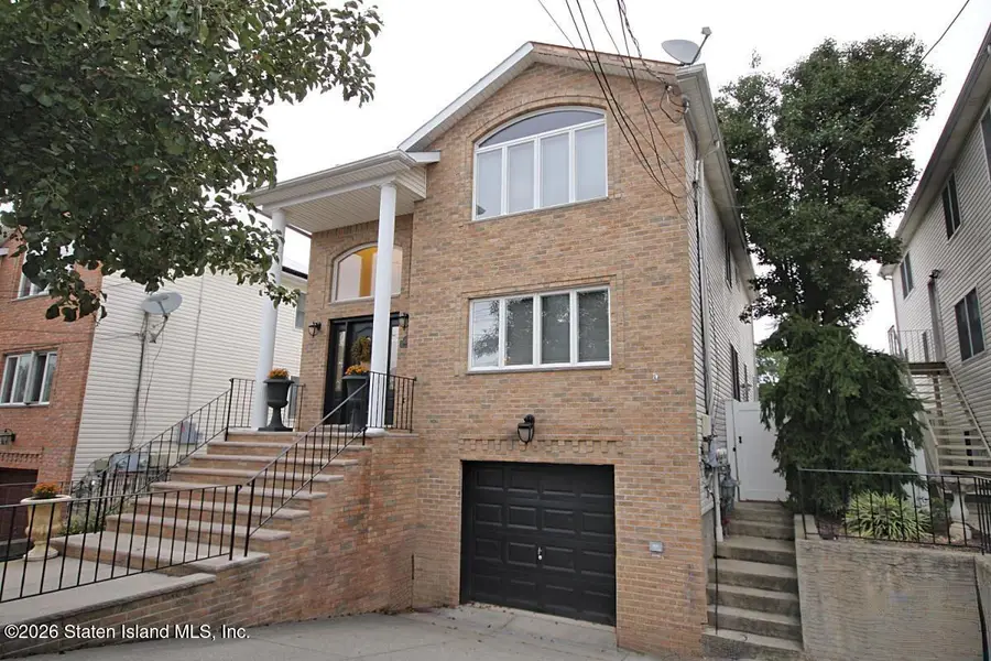 17 Samantha Lane, Staten Island, NY 10309 - #2