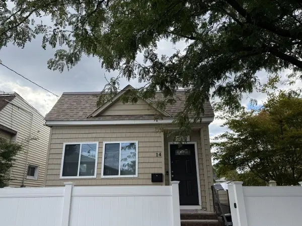 14 Van Riper Street, Staten Island, NY 10302