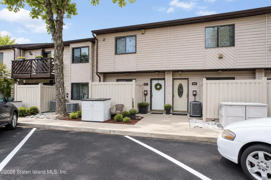 4211 Amboy Road #7, Staten Island, NY 10308 - #2