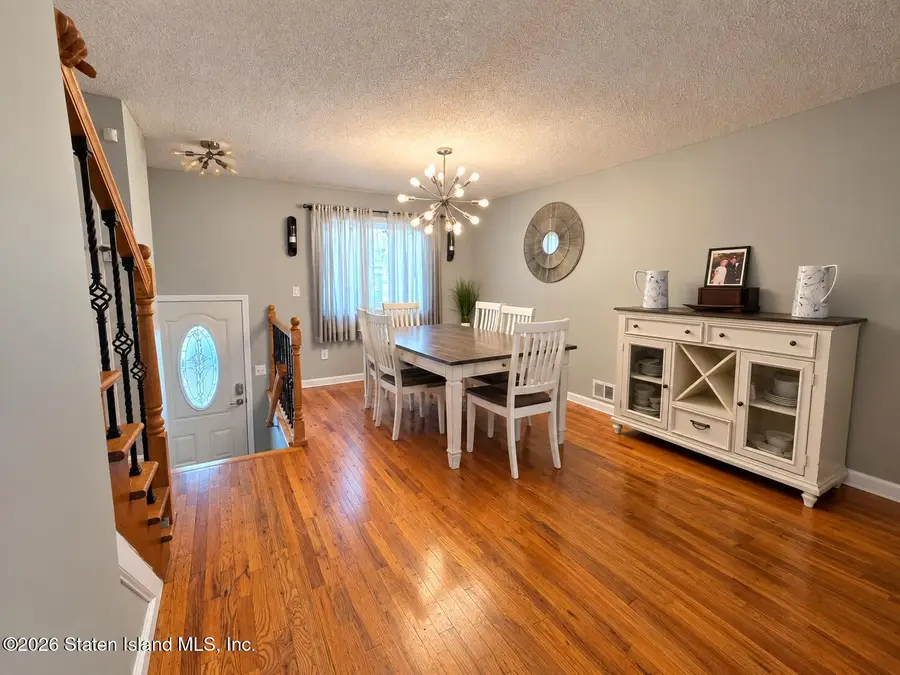 4 Vineland Avenue, Staten Island, NY 10312 - #3