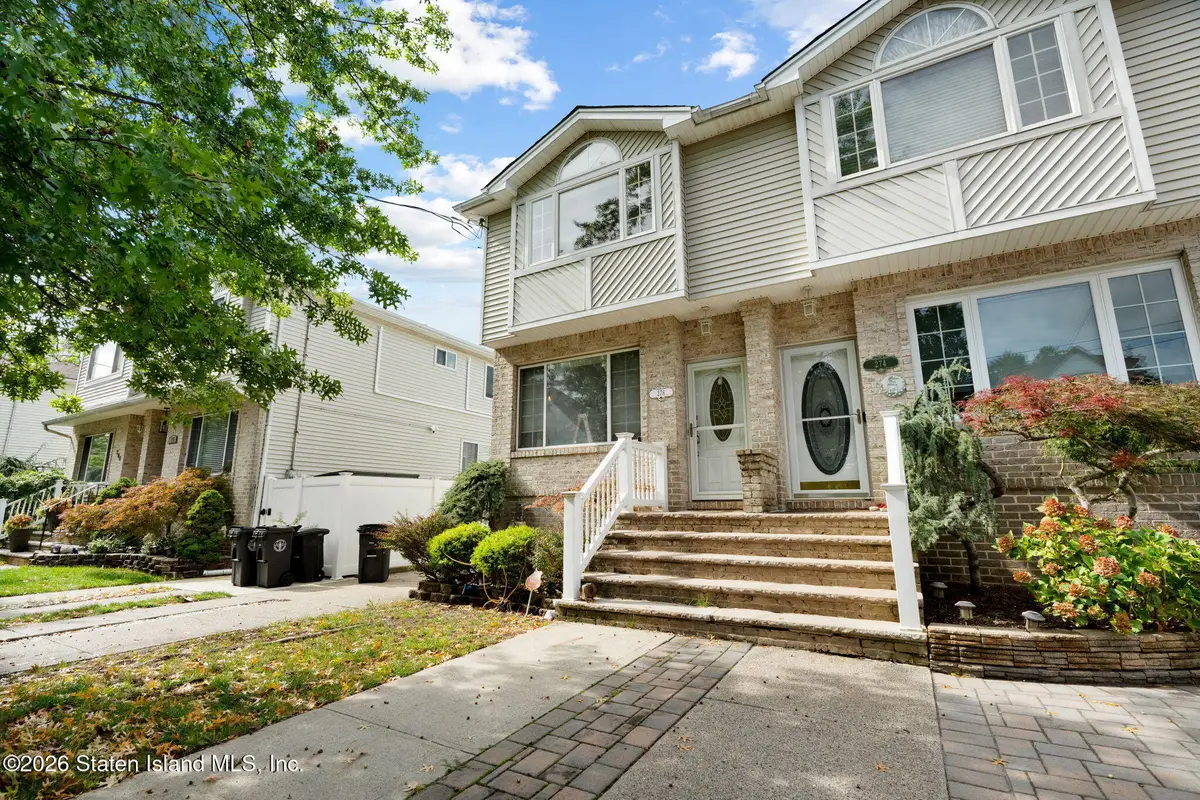 276 Barnard Avenue, Staten Island, NY 10307 - #1