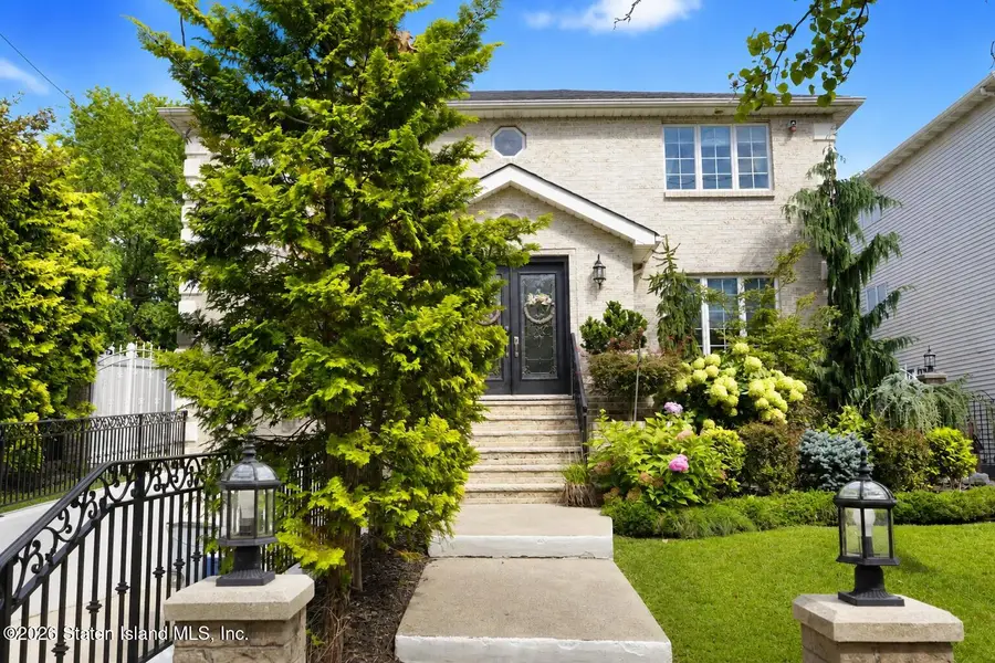 437 Yetman Avenue, Staten Island, NY 10307 - #3