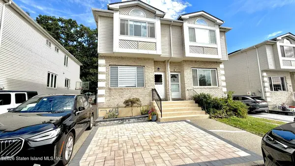 76 Lott Lane, Staten Island, NY 10314
