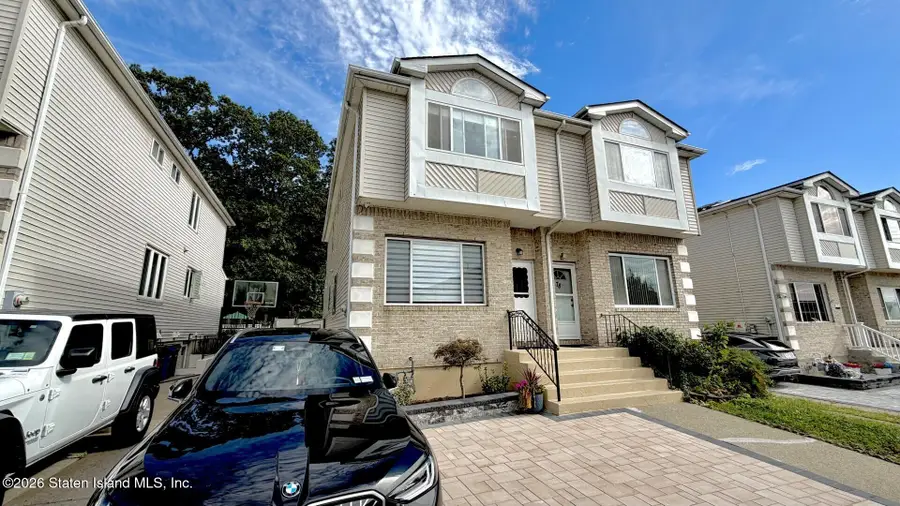 76 Lott Lane, Staten Island, NY 10314 - #2