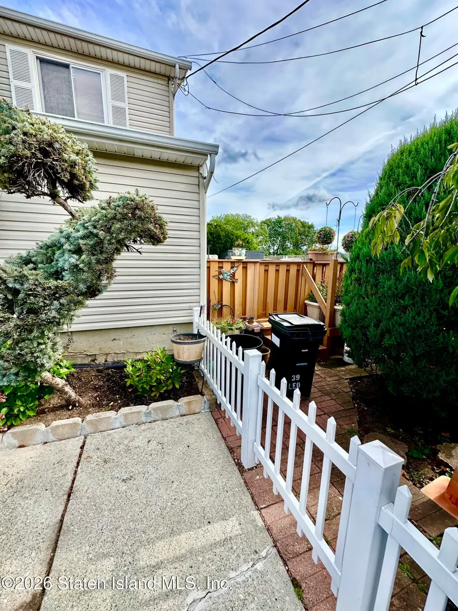 39 Leo Street, Staten Island, NY 10314 - #3