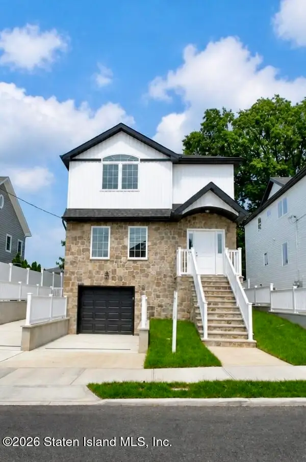 685 Oakland Avenue, Staten Island, NY 10310
