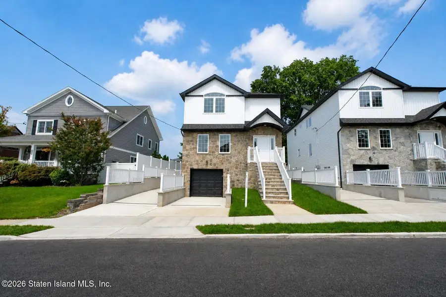 685 Oakland Avenue, Staten Island, NY 10310 - #3
