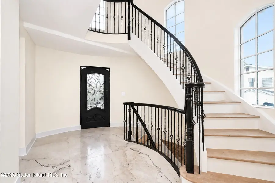 1233 Todt Hill Road, Staten Island, NY 10304 - #2