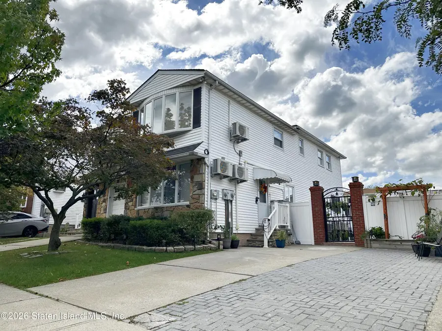 528 Eltingville Boulevard, Staten Island, NY 10312 - #3