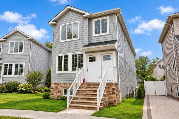 3943 Victory Boulevard, Staten Island, NY 10314