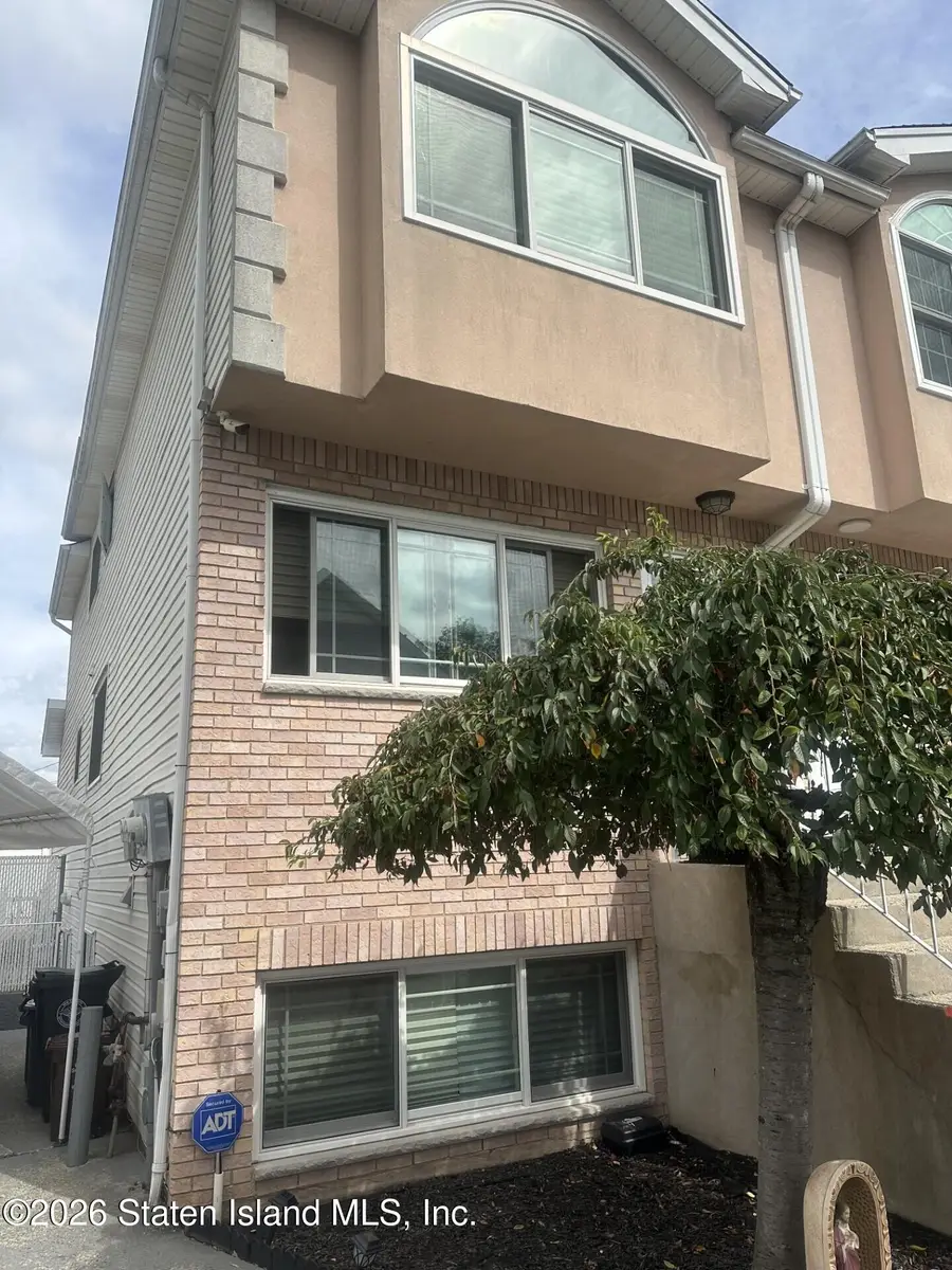 305 Tysens Lane #A, Staten Island, NY 10306 - #2