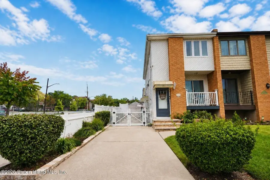 283 Elverton Avenue, Staten Island, NY 10308 - #2