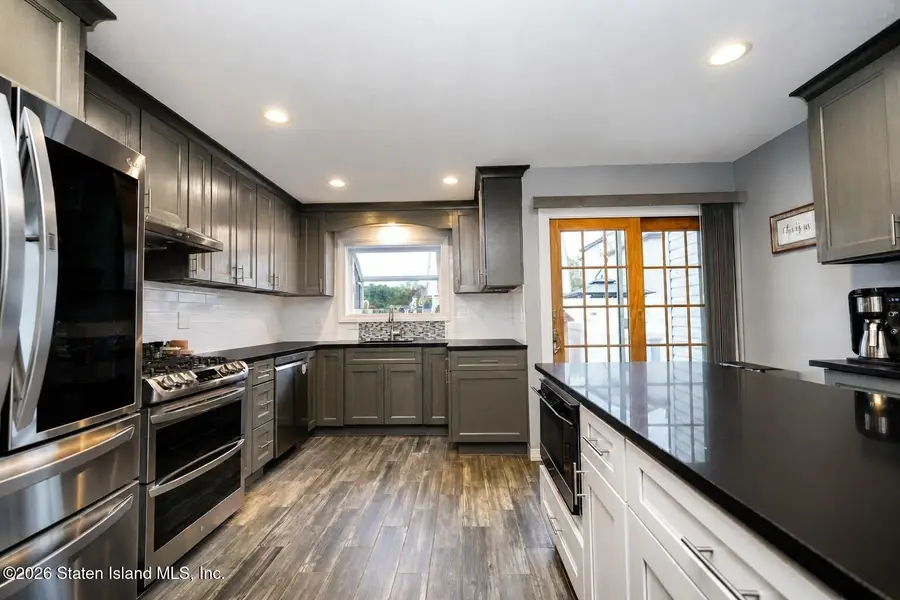 283 Elverton Avenue, Staten Island, NY 10308 - #3