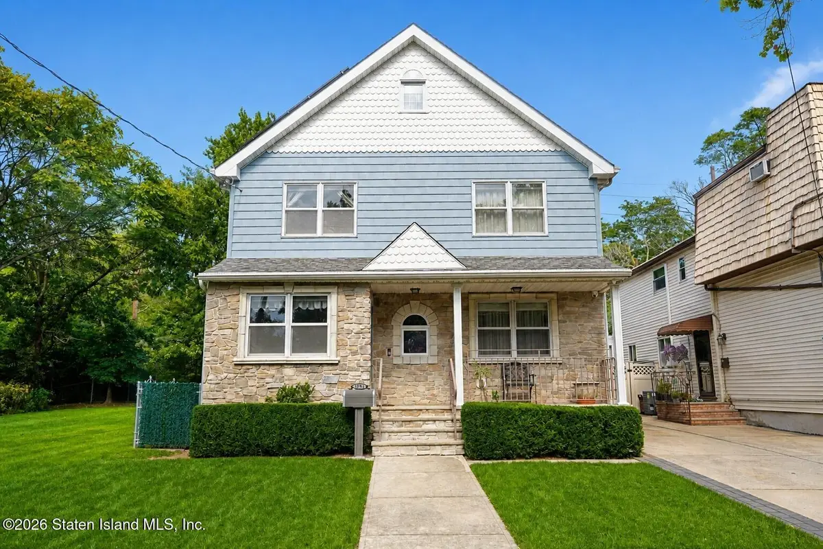 1983 S Railroad Avenue, Staten Island, NY 10306 - #1