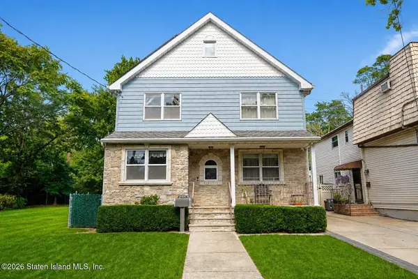 1983 S Railroad Avenue, Staten Island, NY 10306