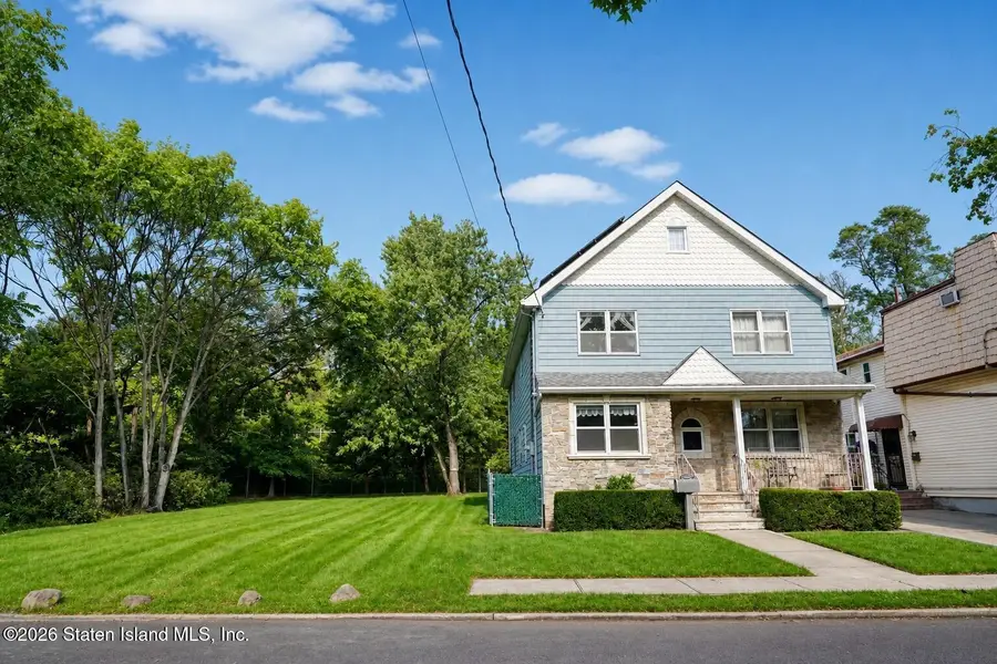 1983 S Railroad Avenue, Staten Island, NY 10306 - #3