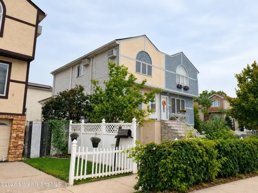 790 Nugent Avenue, Staten Island, NY 10306 - #2